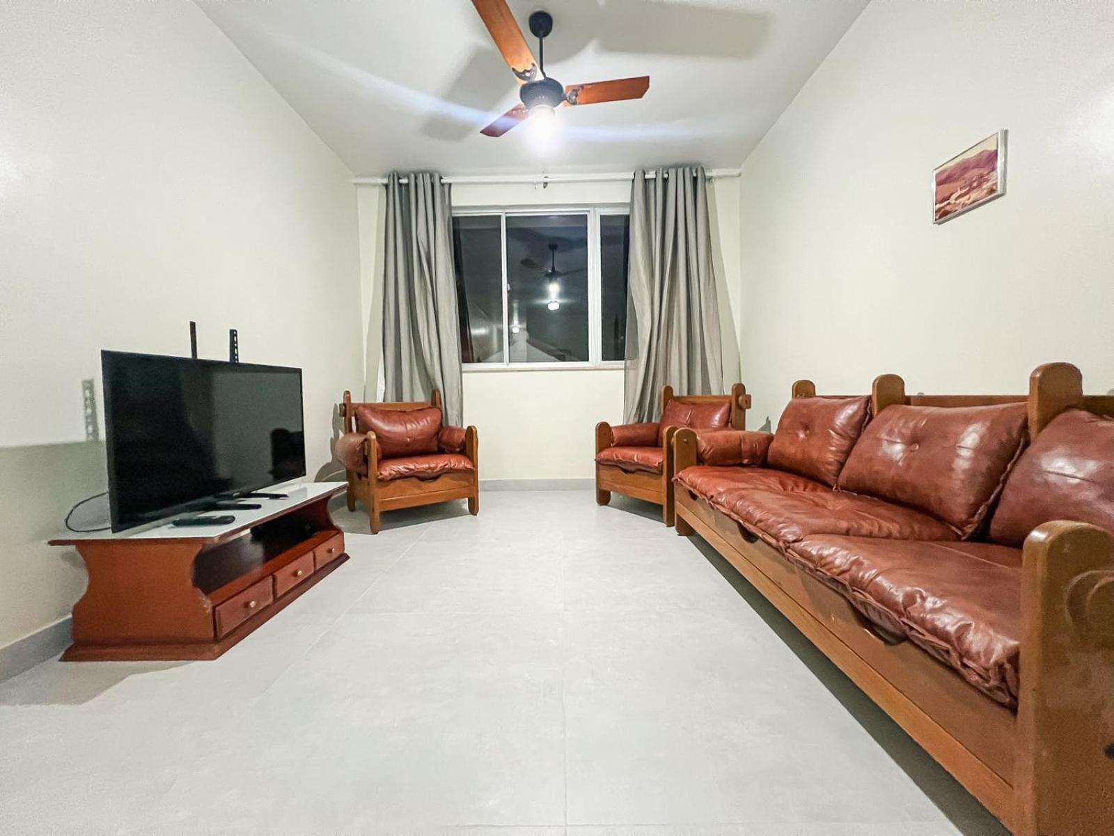 Apartamento Na Praia Do Forte - Poucos Passos Do Mar Cabo Frío Exterior foto